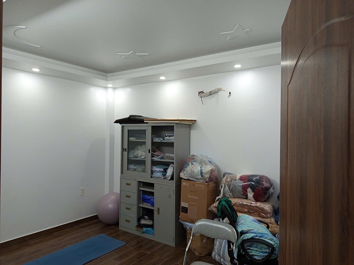 Bán Nhà 4 Tầng Độc Lập Mặt Tiền Đẹp Tại Đường Thiên Lôi, Kênh Dương, Lê Chân, Hải Phòng